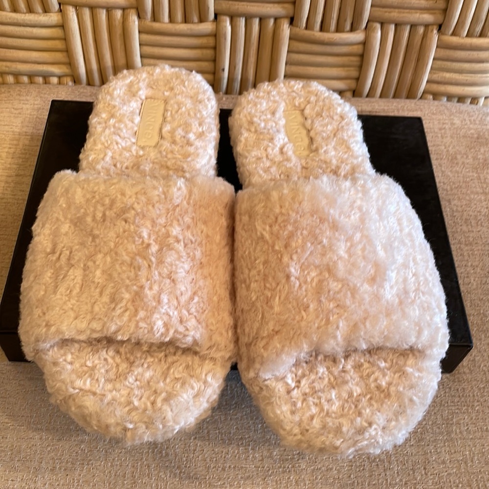 Vince ladies faux fur slippers